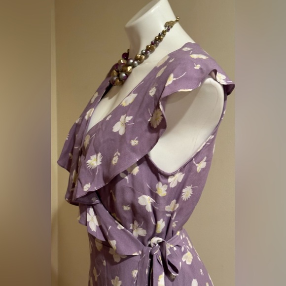 Sanctuary Purple White Yellow Wrap Tie On Side. Dress Short Flutter Sleeves Sz S - Picture 4 of 13